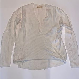 Hollister v-neck women’s sweater